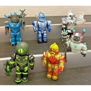 R0BL0X Toys Action Mini Figures Lot of 6 - Champions Of Roblox - 2 Incomplete